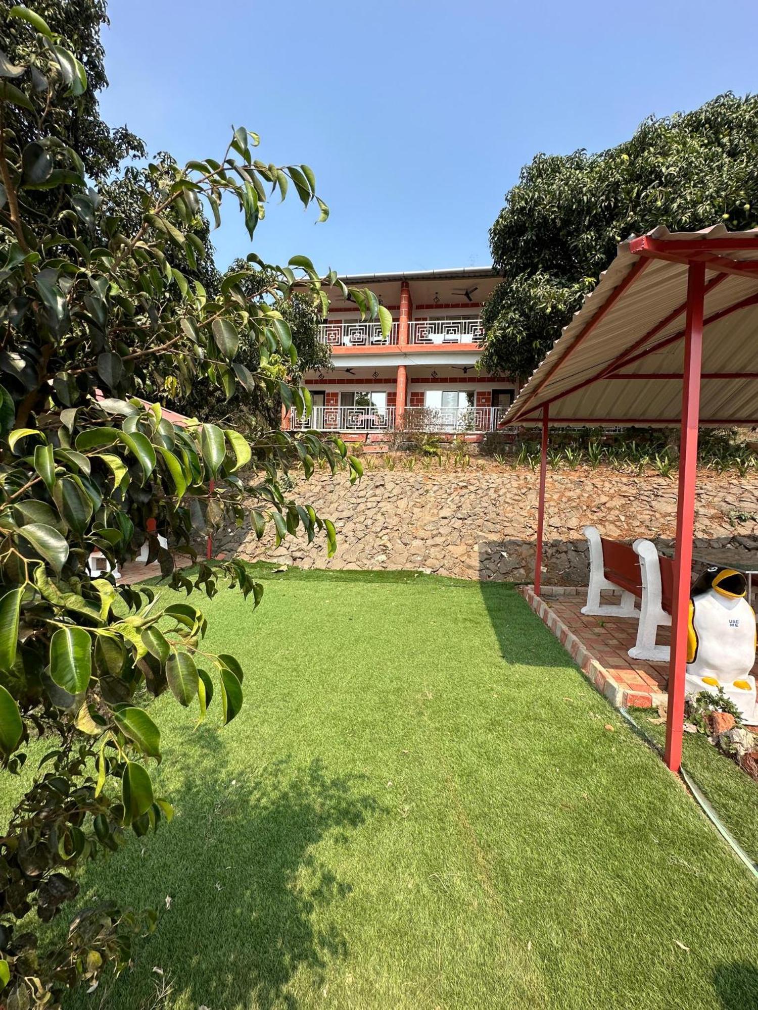Spring Nature Stay Kashid Exterior foto
